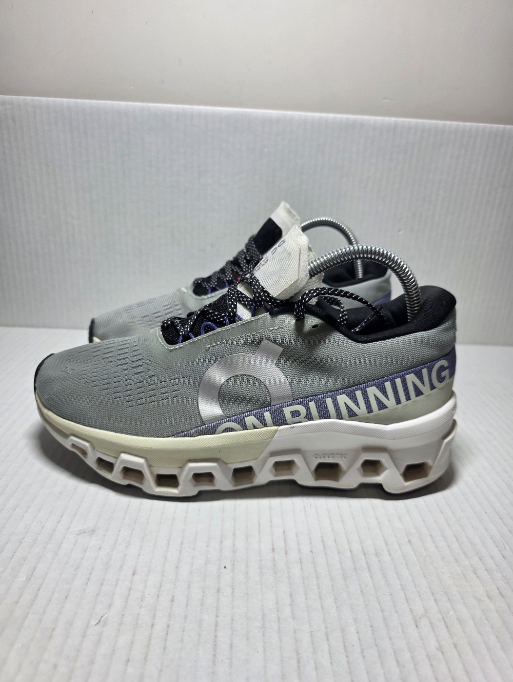 On Cloud Monster 2 Women's Size 8 Maximum Cushioned Running Shoes Mineral Aloe